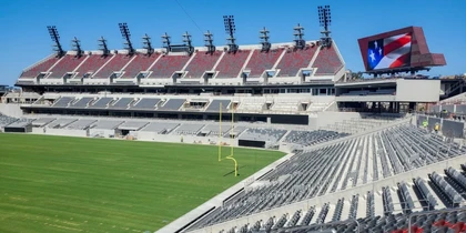 snapdragon-stadium-banner